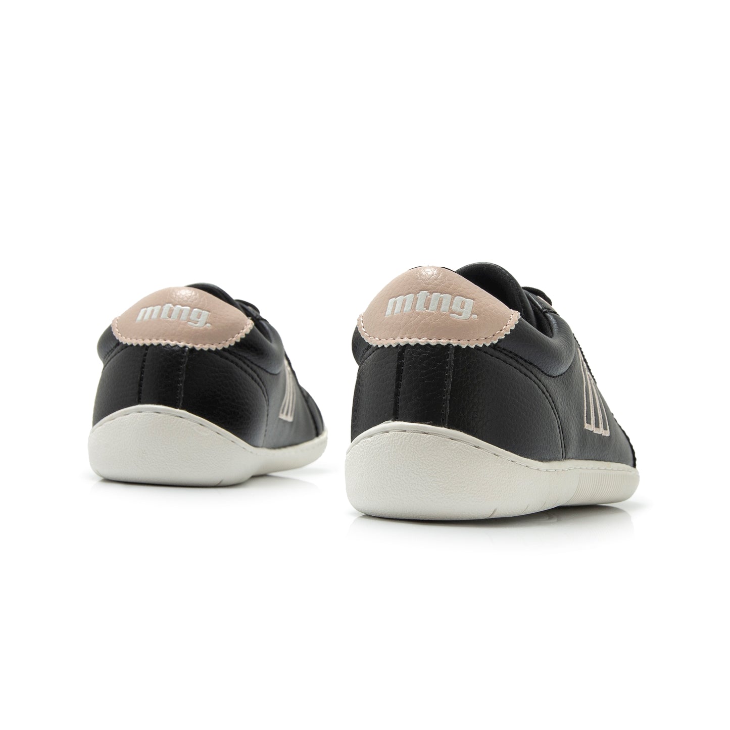 MUSTANG FREE ARIA NEGRO