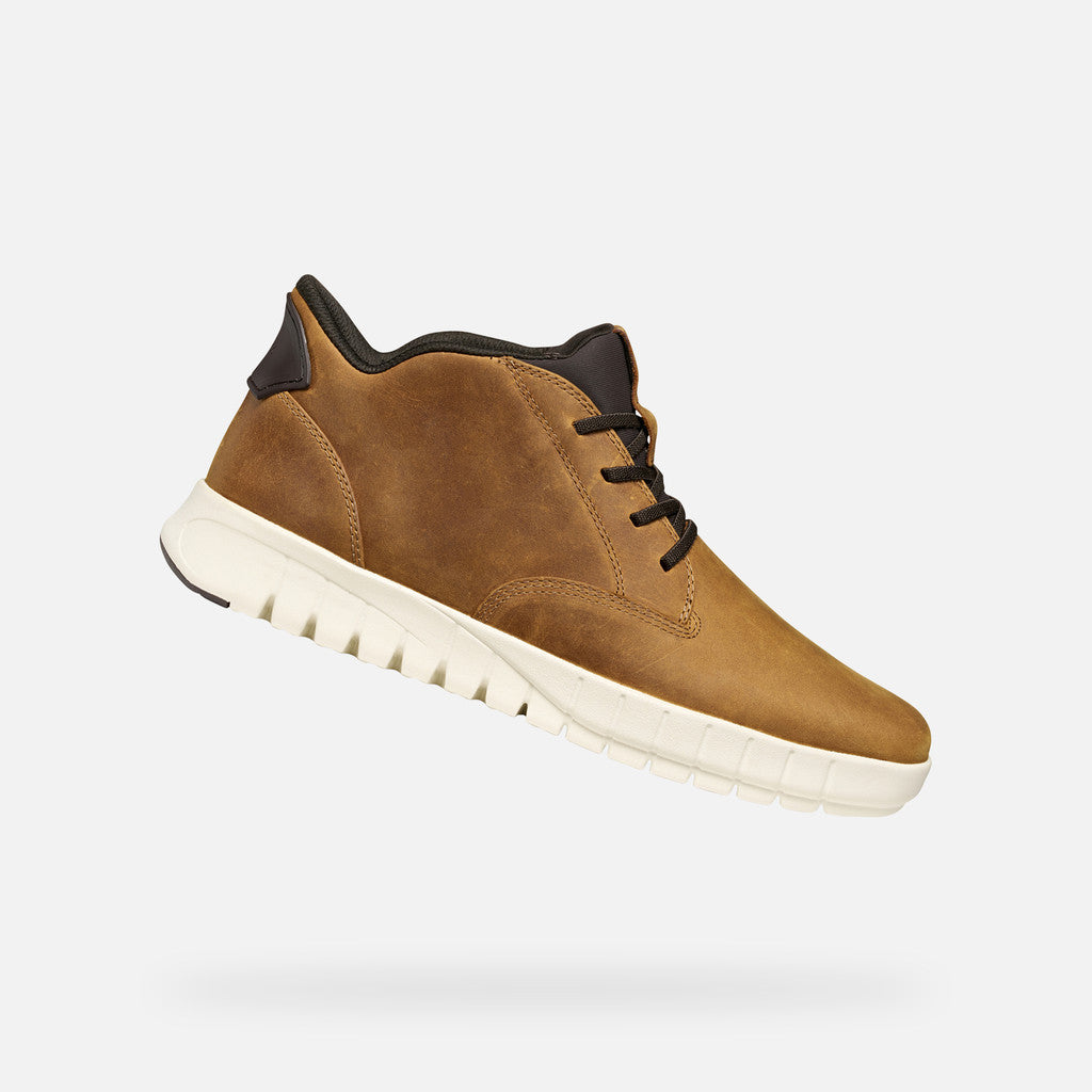 BOTIN GEOX FLEXTRIDE PLUS HOMBRE MARRON