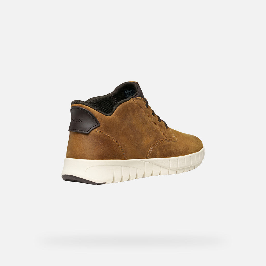 BOTIN GEOX FLEXTRIDE PLUS HOMBRE MARRON