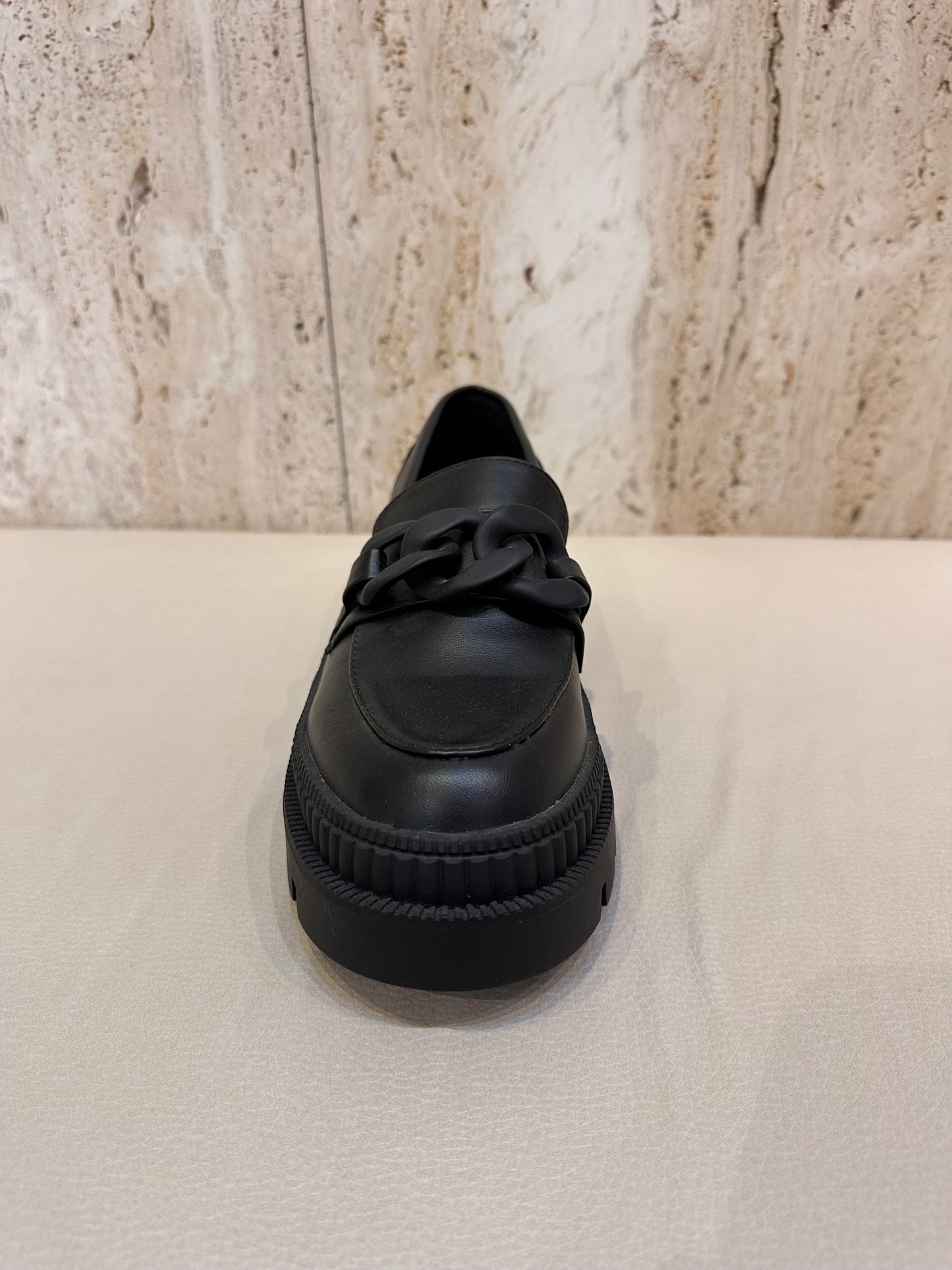 XTI MOCASIN CADENA NEGRO