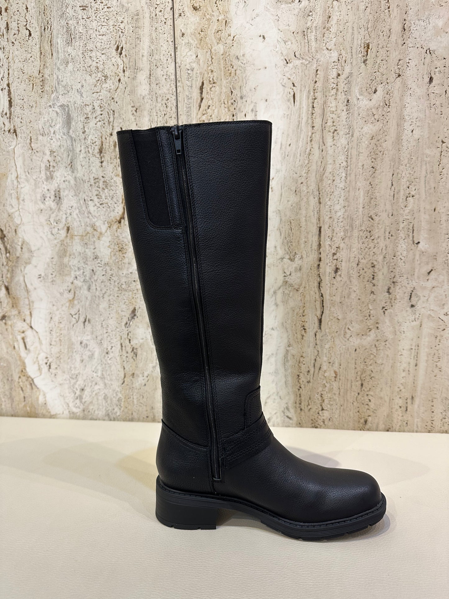CLARKS BOTA