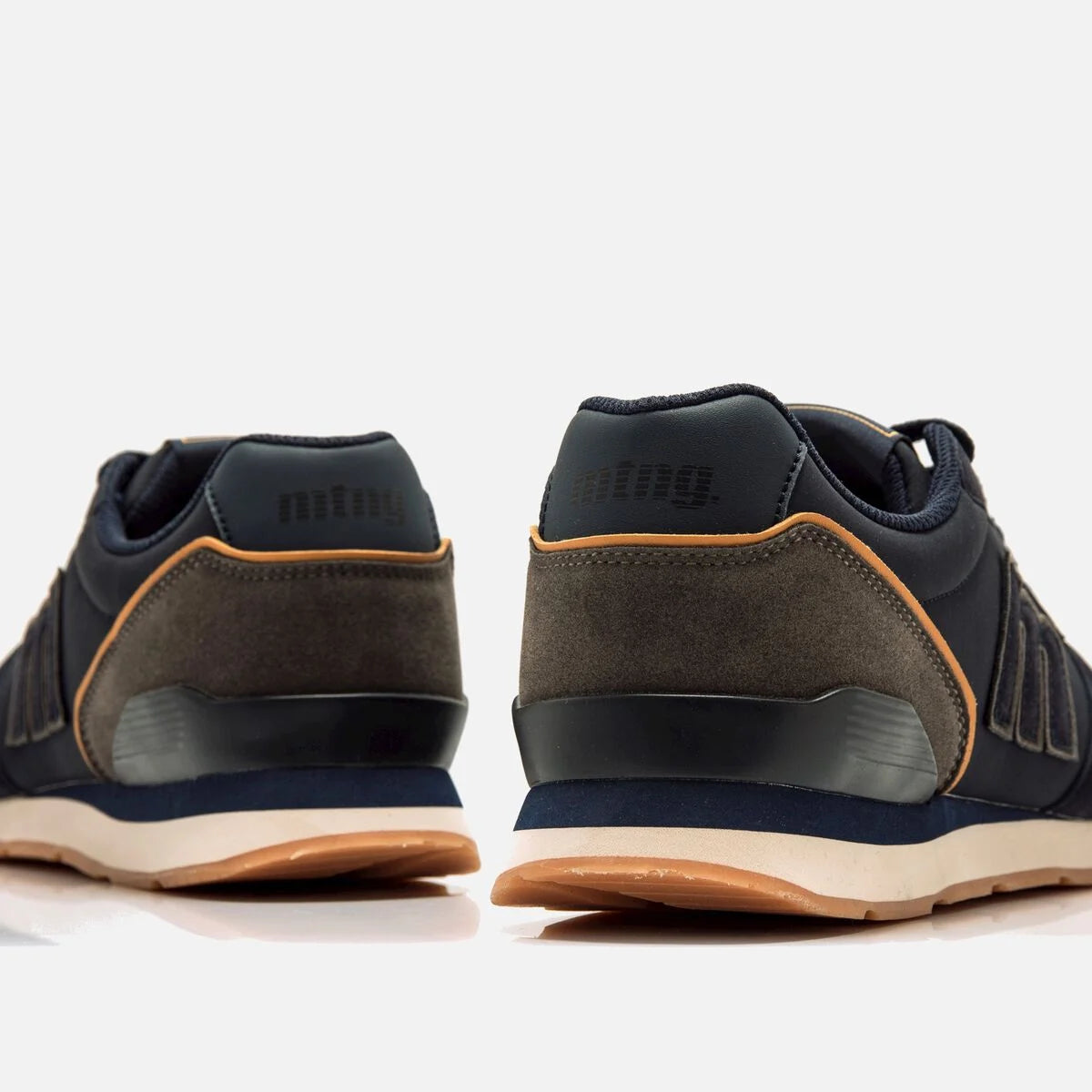 ZAPATILLA JOGGO MUSTANG 84467