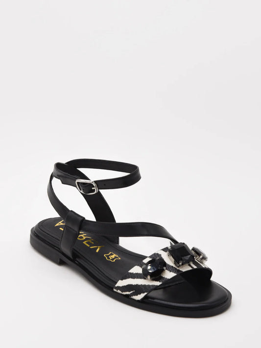 SANDALIAS PLANAS NEGRAS AZAREY