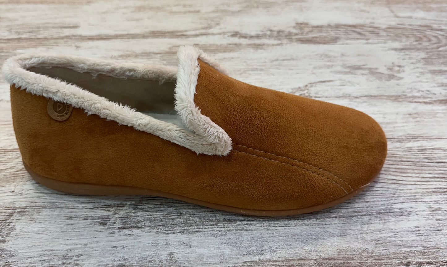 ZAPATILLA CASA CERRADA VIVANT