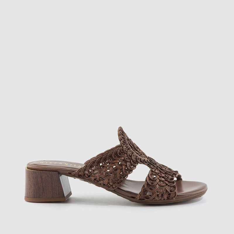 SANDALIA BORDADOS PIEL HISPANITAS TULIPAN