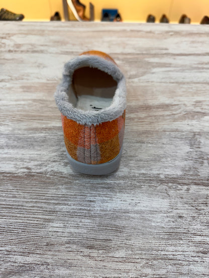 ZAPATILLA CERRADA CASA VIVANT